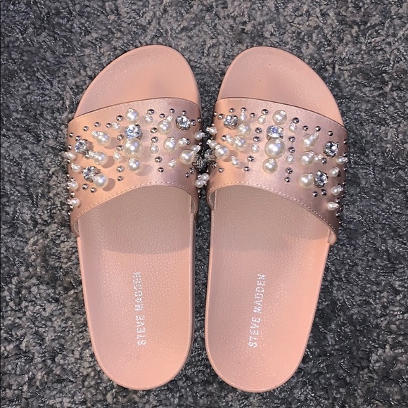 Steve Madden Shoes - Steve Madden slides